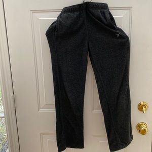 Old Navy boys gray sweatpants size 14-16